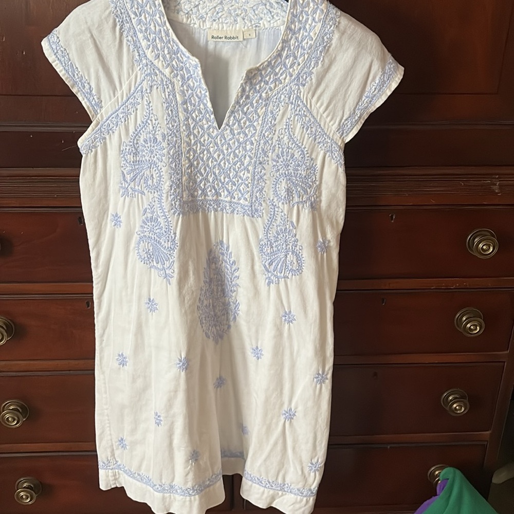 White and Blue Embroidered Tunic - Picture 2 of 2